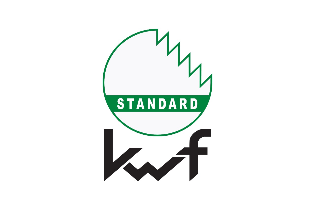 Logo rotund alb cu margine verde pentru Standard KWF